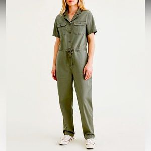 Short sleeve jumpsuit size S